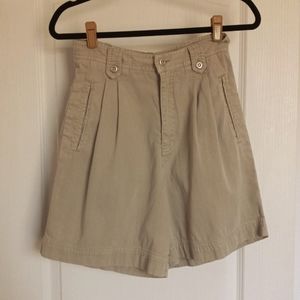 AMI  beige shorts. Size 8.